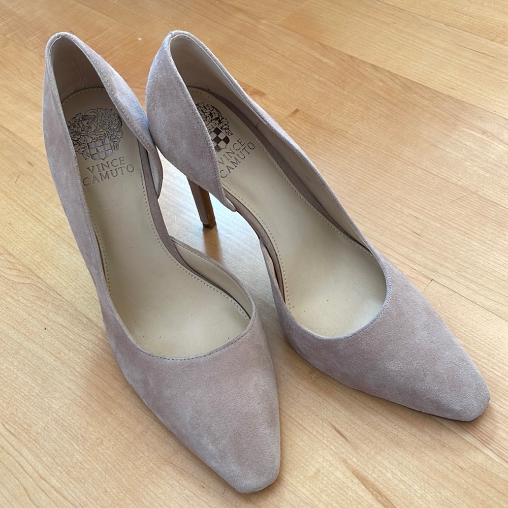 Vince Camuto suede Dorsey heels